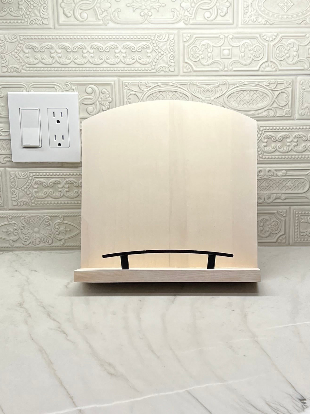 Cookbook/tablet Holder